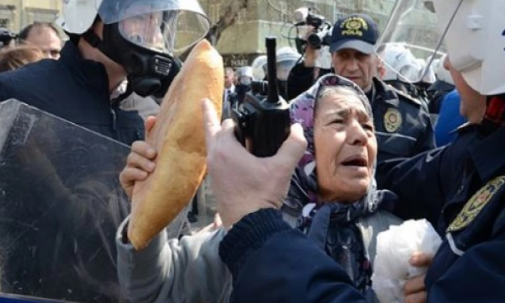 Πόλεμος Ερντογάν-Ιμάμογλου για το «ψωμί του λαού»